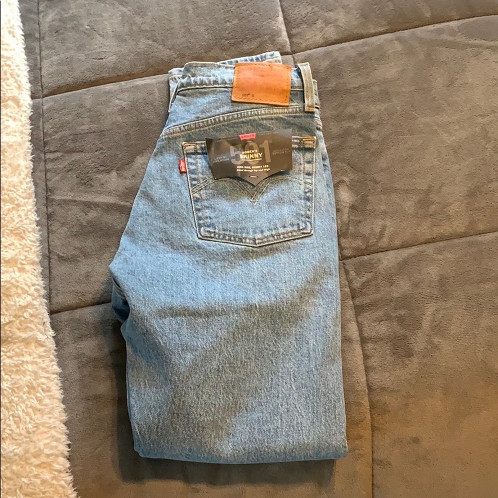 Levi’s 501 high rise skinny jeans